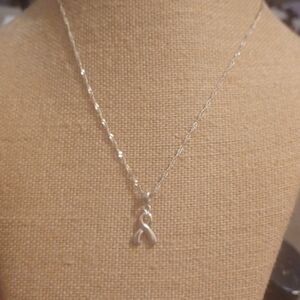 Ribbon Necklace